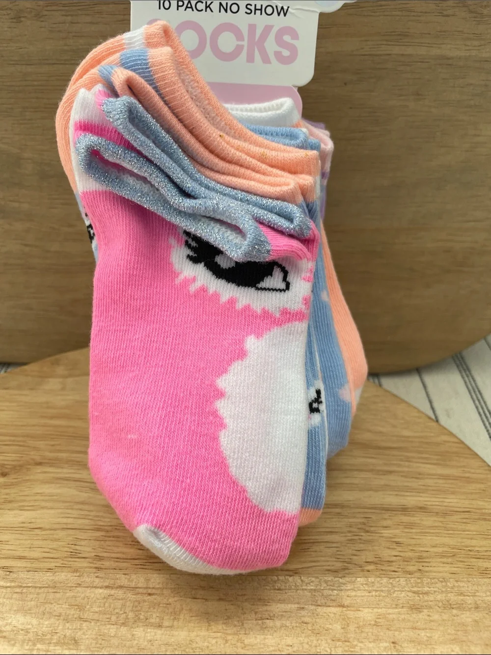 SALE! 50% Off NWT Kids 9-Pack No Show Socks - Size 6-8.5